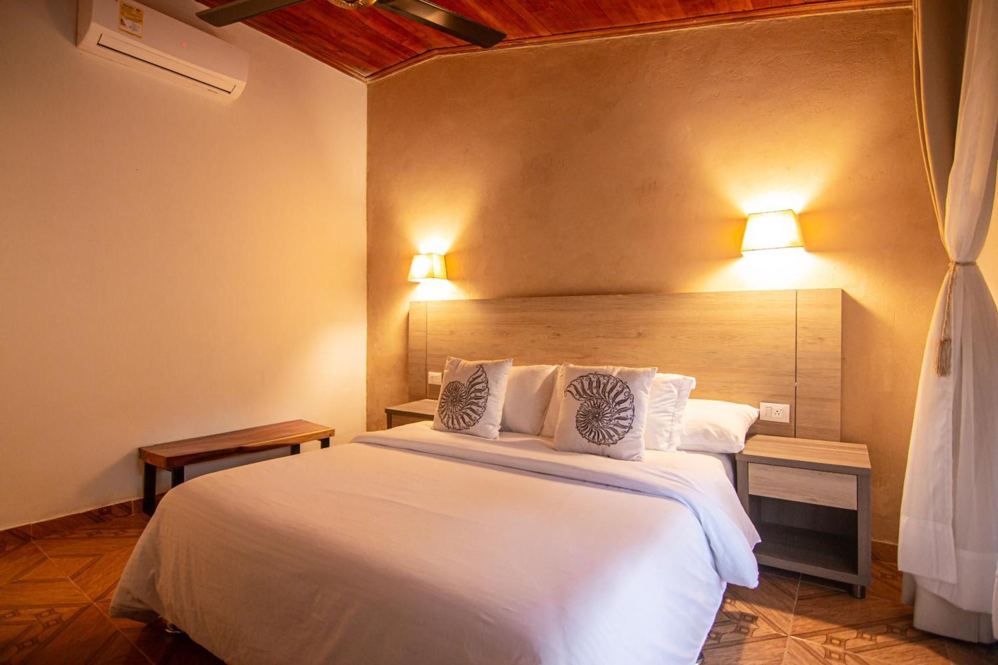 Portales Del Tayrona Garden Hotel Калабасо Экстерьер фото